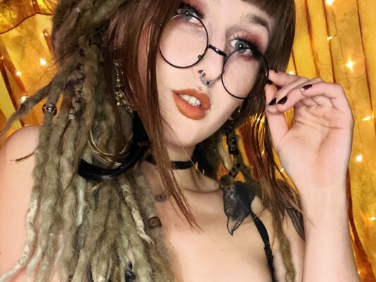 Foto de perfil de modelo de webcam de LilMissBeatrix 
