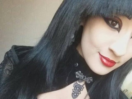 LittleKiki on Live Sex Cam & Webcam Chat - RabbitsCams