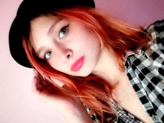 Image de profil du modèle de webcam NiceSnusmGirl