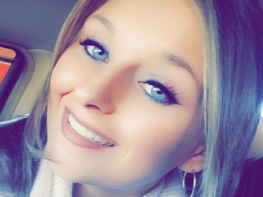 Marie_Ashley profilbild på webbkameramodell 