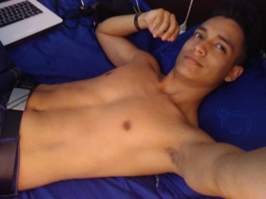 tim_hoty cam model profile picture 