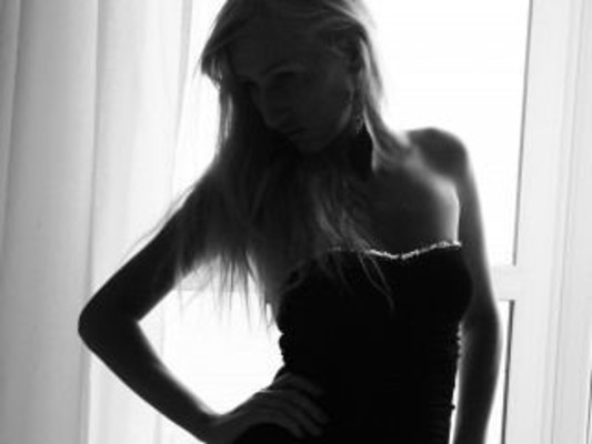 Imagen de perfil de modelo de cámara web de LeylaHotKitty