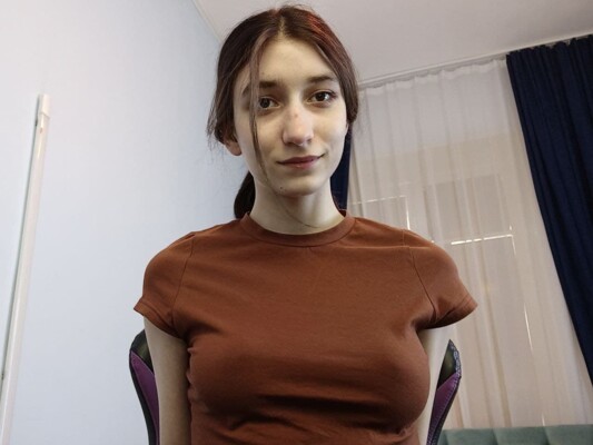 Foto de perfil de modelo de webcam de DeizyCute 