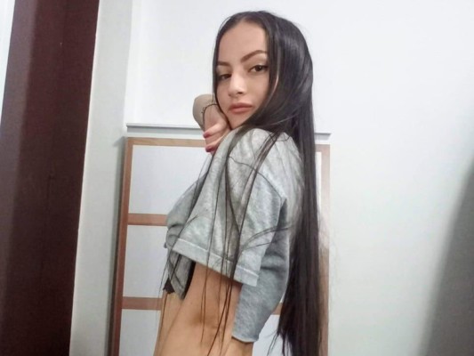IsabellaaGreyy cam model profile picture 