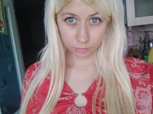 Image de profil du modèle de webcam BlondieAnny23