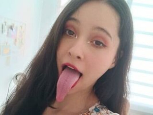 VioletaMontes profilbild på webbkameramodell 