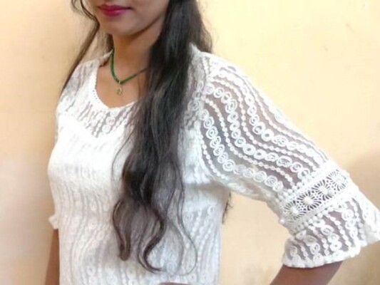 IndianAyesha profilbild på webbkameramodell 