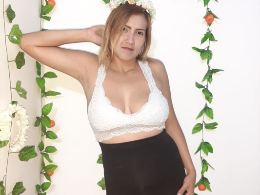 Foto de perfil de modelo de webcam de carola_queen 