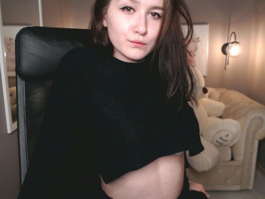 Image de profil du modèle de webcam EllaaSky