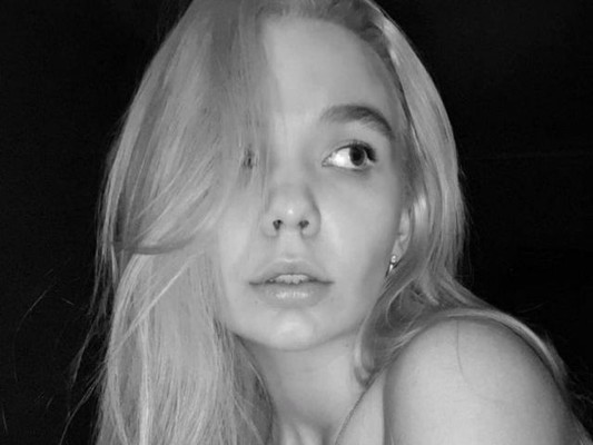 Naughty_Lea Profilbild des Cam-Modells 