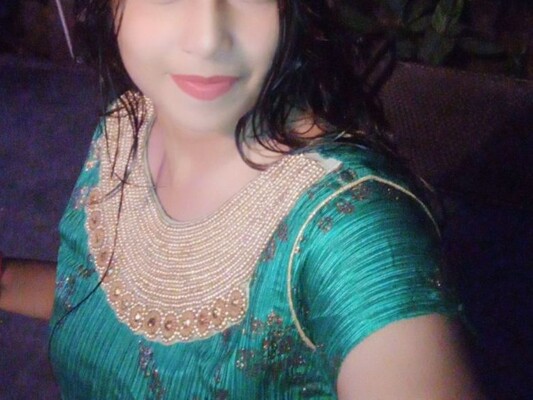 Hotsexypreeti cam model profile picture 