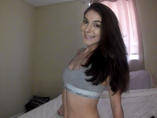 Image de profil du modèle de webcam Tiffany_Laflamme