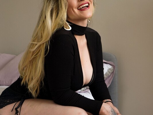 Foto de perfil de modelo de webcam de Valentina_Smalls 