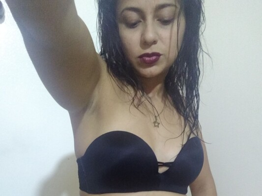 Image de profil du modèle de webcam Michelle_prada