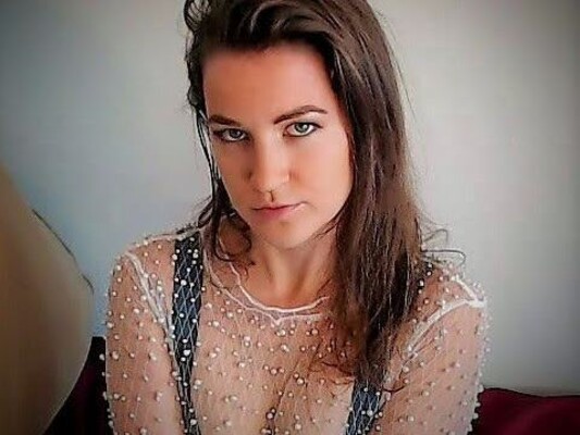 Image de profil du modèle de webcam OliviaAndromeda
