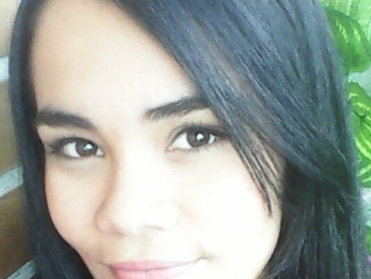 Image de profil du modèle de webcam Luisahernandez