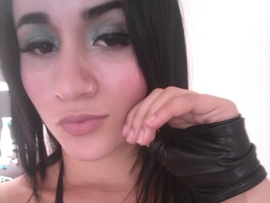 Sara_valentina98 profilbild på webbkameramodell 