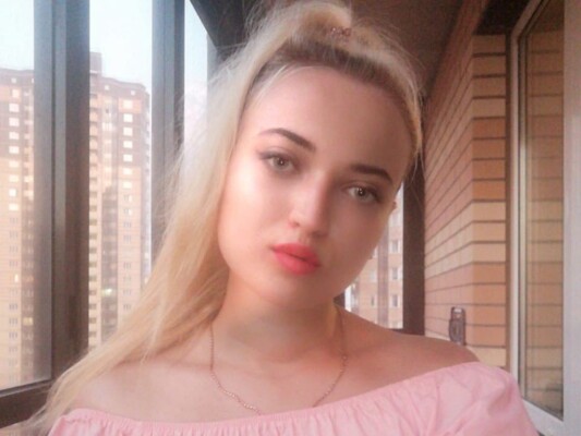 Foto de perfil de modelo de webcam de BerylLight 