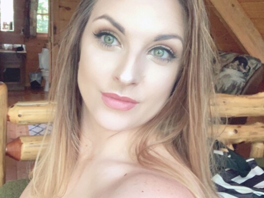 JulianaSage cam model profile picture 