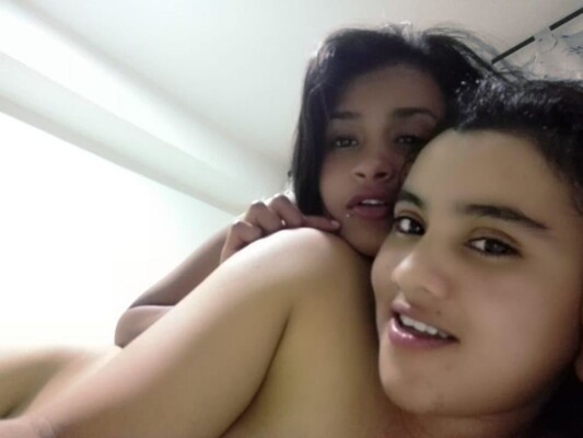 foxxy_couple Profilbild des Cam-Modells 