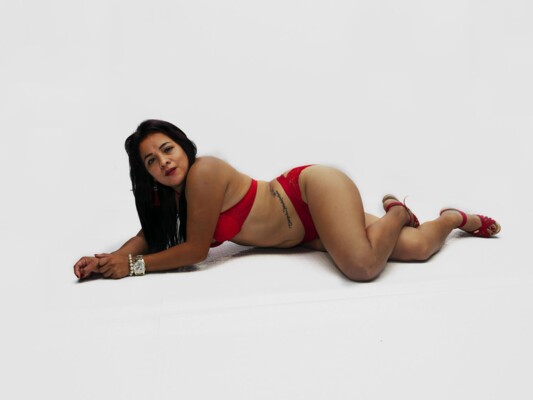 Foto de perfil de modelo de webcam de OriannaCruz 