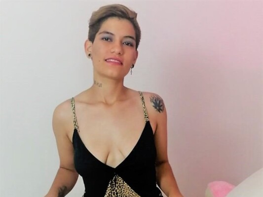 Foto de perfil de modelo de webcam de Samanthalil 