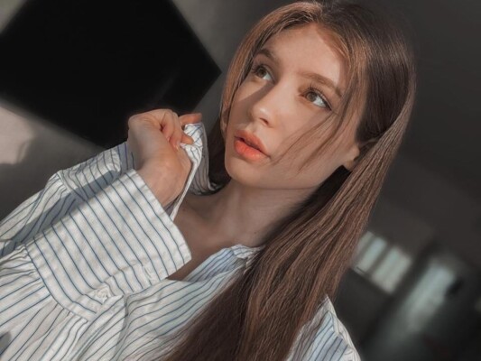 Foto de perfil de modelo de webcam de EmiliaR 