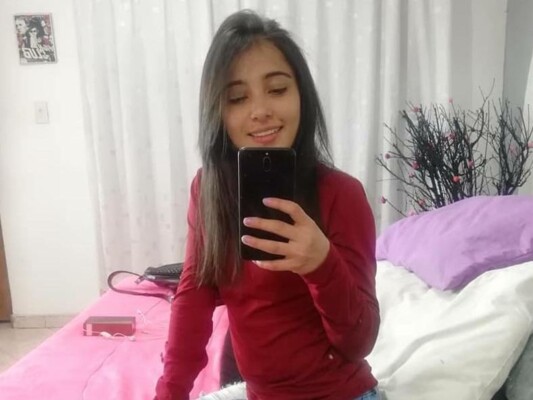 Dina_Gonzalez Profilbild des Cam-Modells 