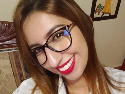 Foto de perfil de modelo de webcam de AlessandraJames 