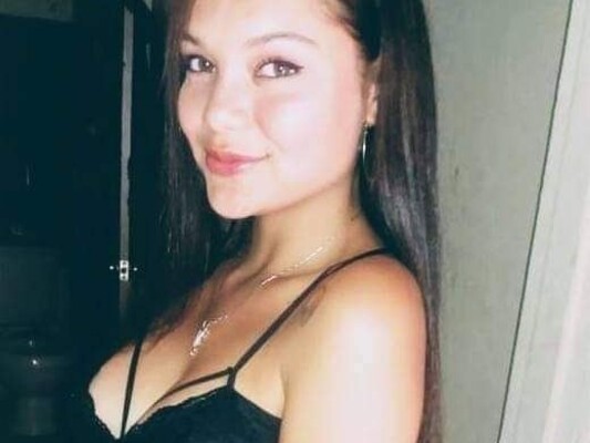 Image de profil du modèle de webcam Sara_alvarez