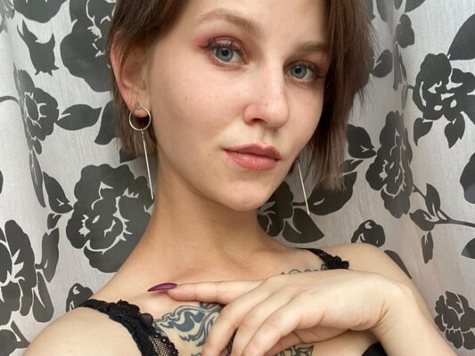 Foto de perfil de modelo de webcam de MilanaYummy 