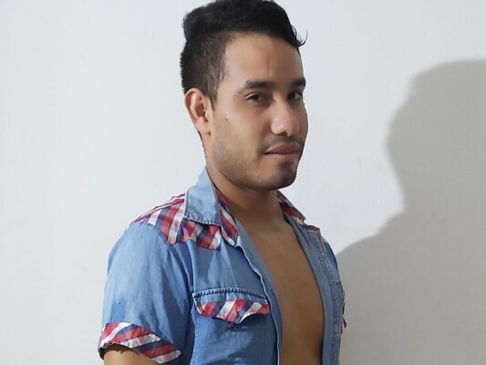 Image de profil du modèle de webcam Gabo_Stewart