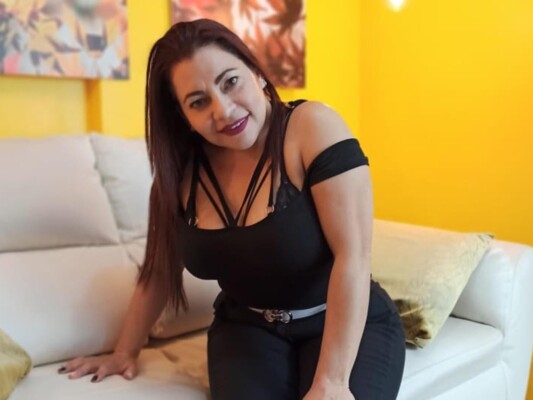 mabell_rios cam model profile picture 