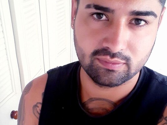 Foto de perfil de modelo de webcam de gio_rodriguez 