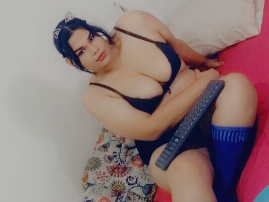 kamits_hot immagine del profilo del modello di cam