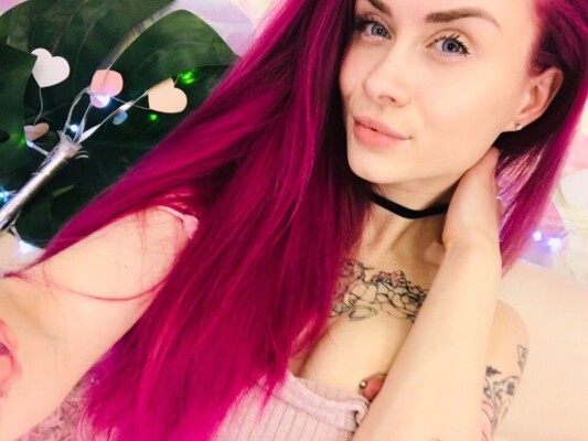 Pink webcam. Alice Pink. Alice_Pink Россия. Webcam с розовыми волосами. Alice вебкам модель.