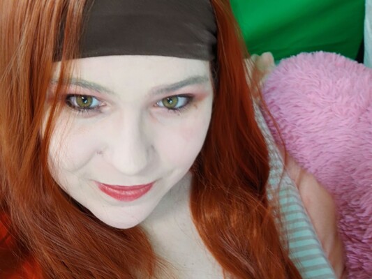 Foto de perfil de modelo de webcam de AngelBellaZazzle 