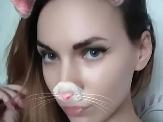 Foto de perfil de modelo de webcam de CamillaBet 