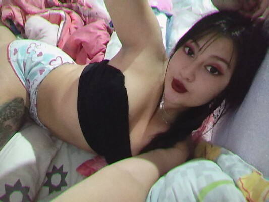 Image de profil du modèle de webcam hanna_star_18
