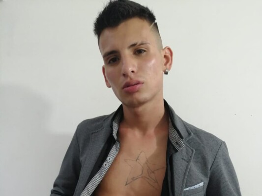Image de profil du modèle de webcam Lorenzo_Matiz