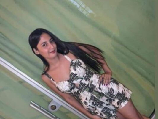 Image de profil du modèle de webcam ISABELA_Girl