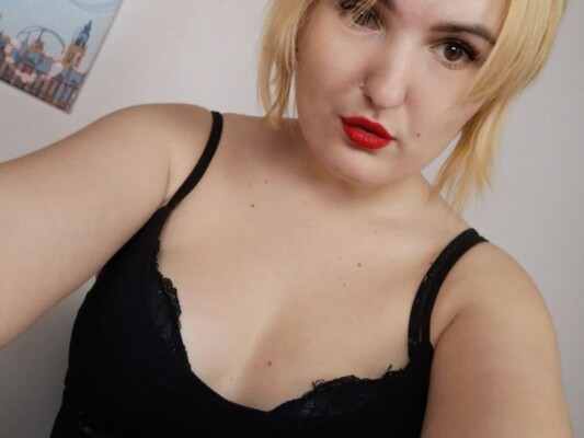 Young_bitch_xxx Profilbild des Cam-Modells 