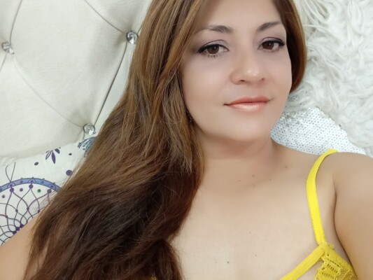 Image de profil du modèle de webcam Carla_Herrera