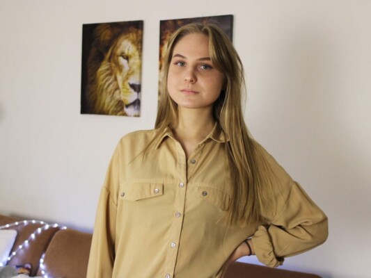 Profilbilde av IzabellaSims webkamera modell