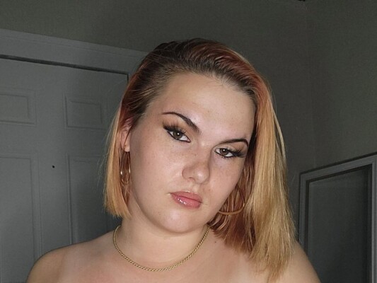 CheyenneBanx profilbild på webbkameramodell 