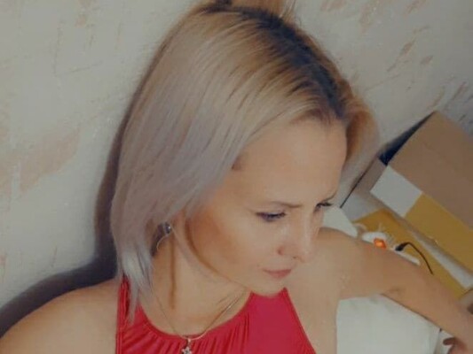 Foto de perfil de modelo de webcam de Lana_Ray 