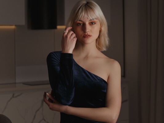 TessaVoychik immagine del profilo del modello di cam