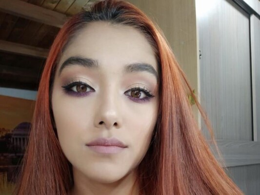 Foto de perfil de modelo de webcam de Arianna_Pierce 