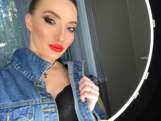 Profilbilde av JessicaHarris18 webkamera modell