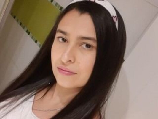 Image de profil du modèle de webcam JulietaRodriguez